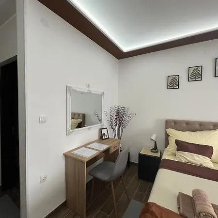 Apartamento S2 Ostrovo